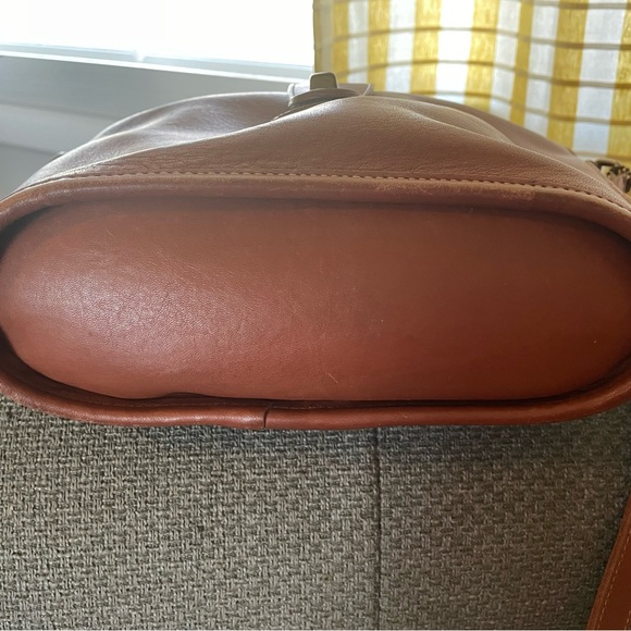 Coach Vintage Nottingham 9948 Brown Leather Turnlock Shoulder Bag - Picture 5 of 10